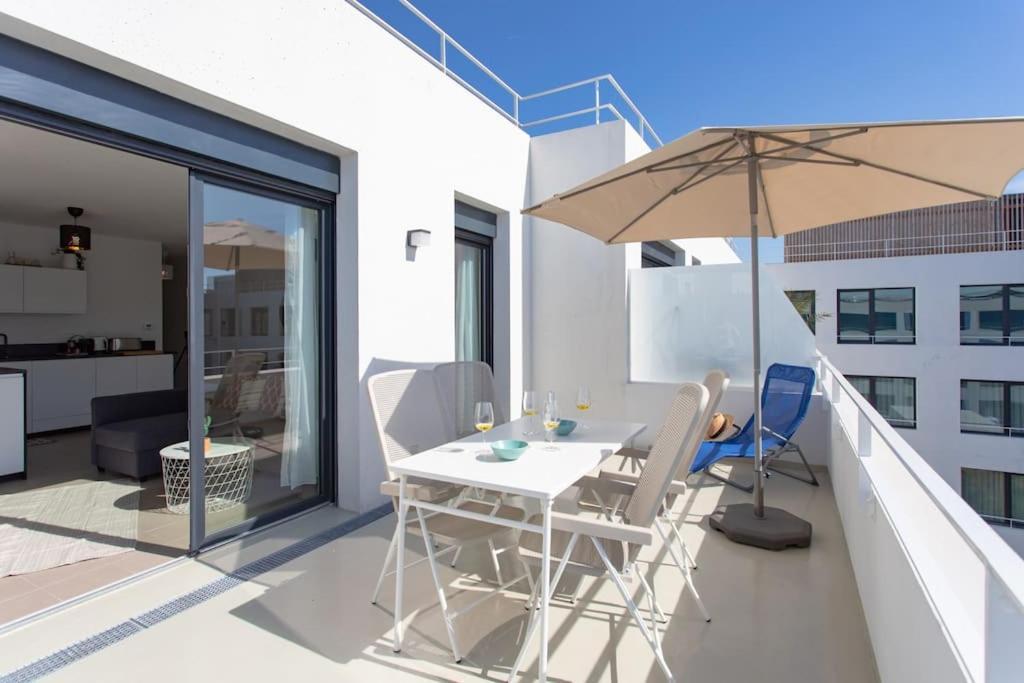 L17 Arenas Suite 3 Balconies 5Mins To The Sea Nice Exteriör bild