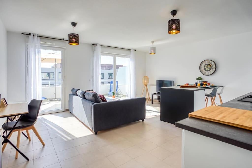 L17 Arenas Suite 3 Balconies 5Mins To The Sea Nice Exteriör bild